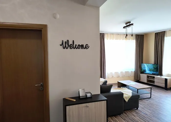 за гости александър